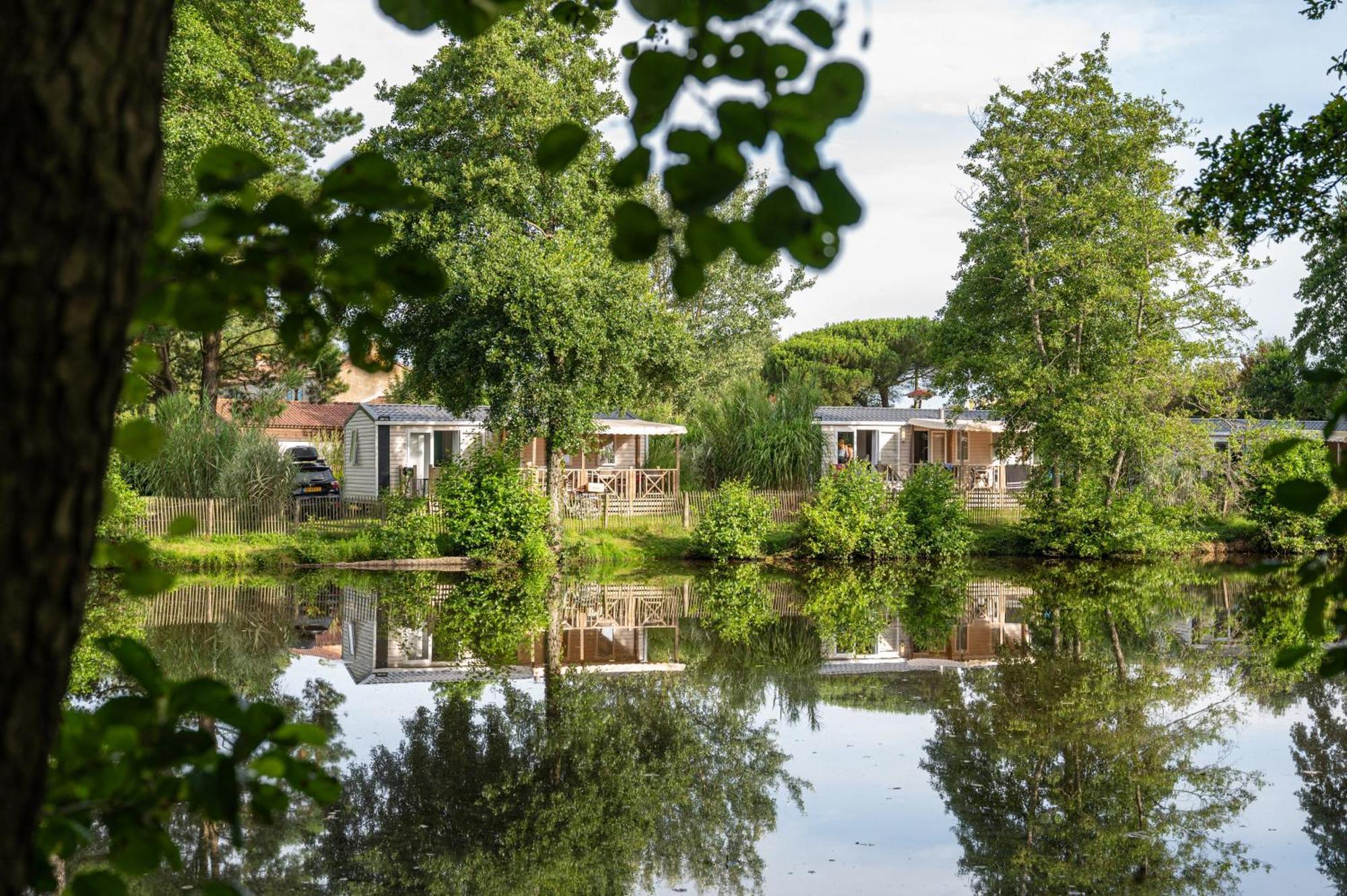 Camping Rcn La Ferme Du Latois Coex Luaran gambar
